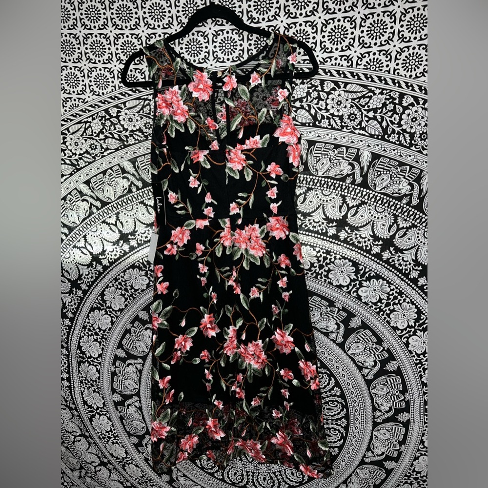 NWT Headliner Black Embroidered Sleeveless Midi Dress Small Lulus - Picture 4 of 7